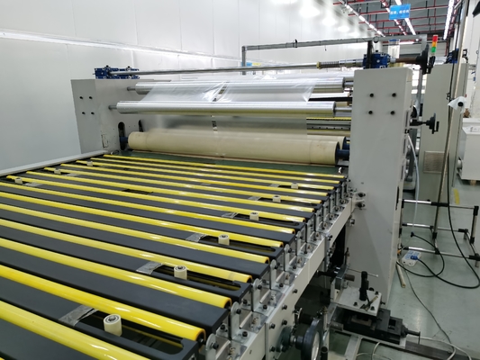 Macchina di rivestimento a film ad alta efficienza per la laminazione dello spessore 0,03-2 mm con controllo PLC