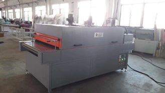 Macchina di essiccazione a infrarossi ad alta velocità per il riscaldamento rapido di rivestimenti su prodotti stampati in pasta di cellulosa