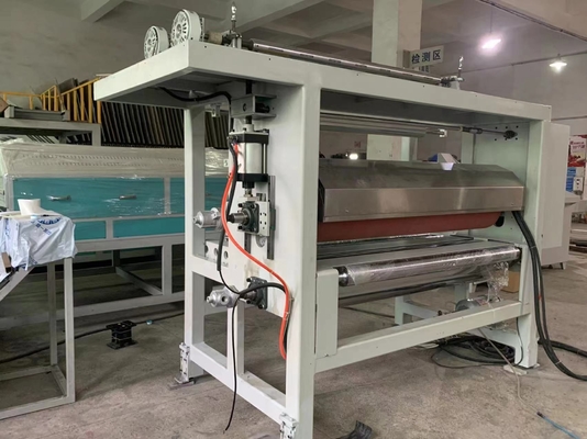 Macchina di incisione UV a LED con velocità da 1 a 10 m/min per la produzione
