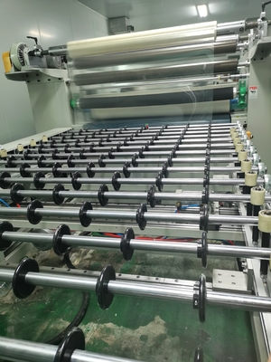 1-20m/min Velocità di trasmissione Macchina di laminazione di pellicole 500mm Lunghezza 0-1320mm Larghezza di lavoro Per cartone di fogli di plastica acrilica