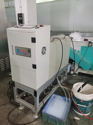 1100 mm * 410 mm * 1100 mm Macchina per rivestimento a spruzzo per contenitori di pasta alimentare