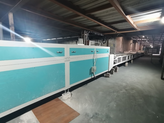 Macchina di rivestimento UV ad alta automazione con tecnologia di rivestimento ad alta affidabilità