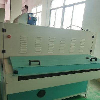 Efficiente veloce risparmio energetico due lampade macchina di raffreddamento UV per foglio di borato UV Coat