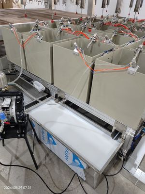 Linea di rivestimento automatico a rotazione ad alta precisione per rivestimento interno uniforme di prodotti stampati in polpa