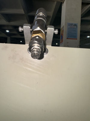 Macchina di rivestimento di polpa resistente versatile Dimensioni della sala di spruzzatura 400 * 400 * 500 mm Consumo di energia 0,95KW