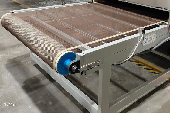 Linea di essiccazione e sterilizzazione a microonde ad alta precisione per alimenti | Progettata su misura per qualità ed efficienza