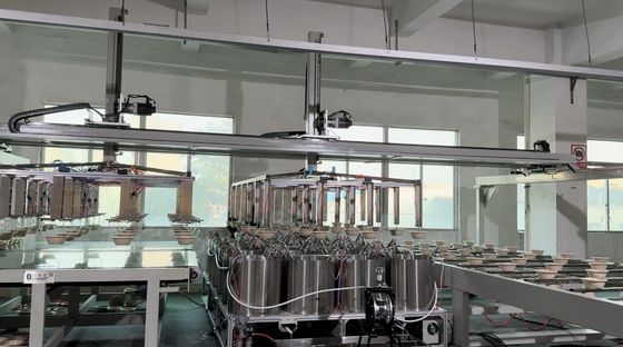 Lunga durata di vita Macchine di rivestimento per il montaggio robotico ad alta velocità per lo stampaggio della pasta 24 stazioni per il prodotto stampato della pasta