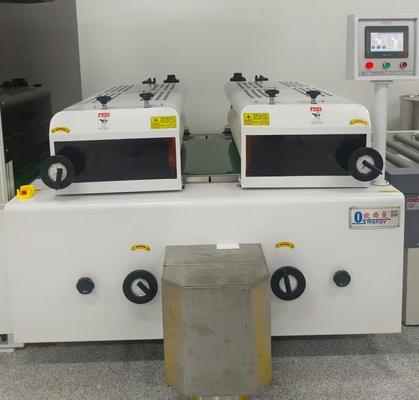 Rivestimento a due rulli ad alta precisione ad alta velocità per rivestimento uniforme su pannelli di grandi dimensioni, fogli metallici e vetri