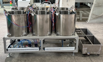 Copertura di vasca imballaggio alimentare vassoio rivestimento per l'acqua a prova di olio caldo sei stazioni macchina di rivestimento spin per la canna da zucchero di bambù carta