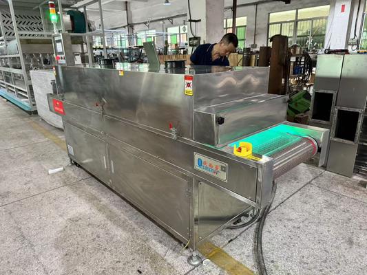Sterilizzatore a tunnel UV-C ad alta intensità per imballaggi alimentari trasparenti