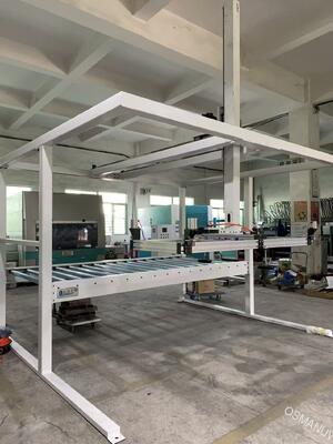 Manipolatore robotico a portale modulare per carichi elevati con corsa e carico utile personalizzabili per applicazioni gravose