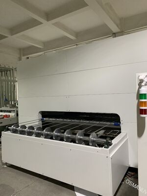 Macchina per rivestimento a spruzzo interno a 360° di precisione per contenitori industriali in stampaggio di polpa e componenti di mobili - Spessore del rivestimento personalizzabile 5-50 micron