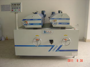 attrezzatura ricoprente 10KW del rullo abrasivo di Antil di larghezza di 1320mm Effecive