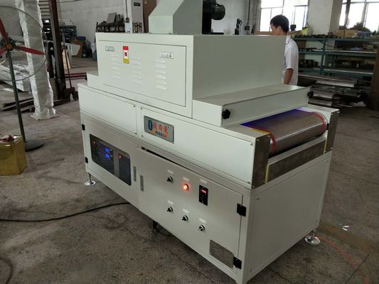 Macchina di cura a LED UV di design compatto 100W 10kg per profondità di cura 5-20mm Applicazioni