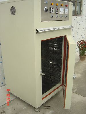 Forno a temperatura costante di un anno con dimensioni esterne di 600 mm x 600 mm x 800 mm