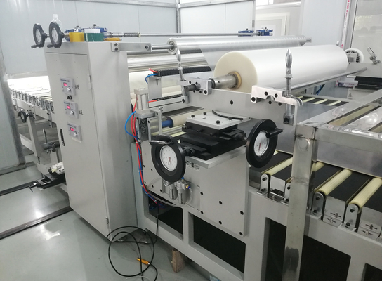 Macchina per laminare pellicole da 1600 mm con sistema di controllo PLC