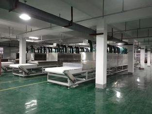Asciugatrice per microonde industriale da 10 m/min 380 V per cassette da tavolo o scatole da pranzo