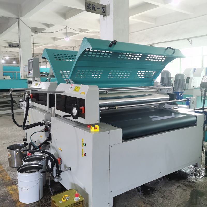 Macchine per rivestimento a due rulli ad alta velocità per porte in vetro in legno acrilico