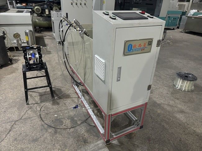 Macchina di rivestimento di polpa resistente versatile Dimensioni della sala di spruzzatura 400 * 400 * 500 mm Consumo di energia 0,95KW