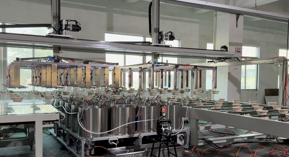 Linea di rivestimento completamente automatica 24 stazioni Spin Coating Machine per prodotti stampati in polpa