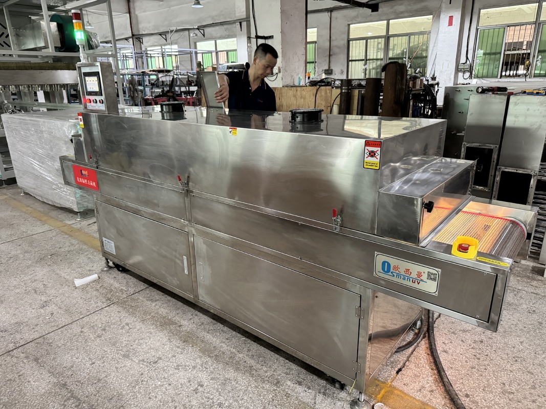 Unità di sterilizzazione UV modulare compatta - Soluzione flessibile e di risparmio di spazio per linee di imballaggio di piccole e medie dimensioni