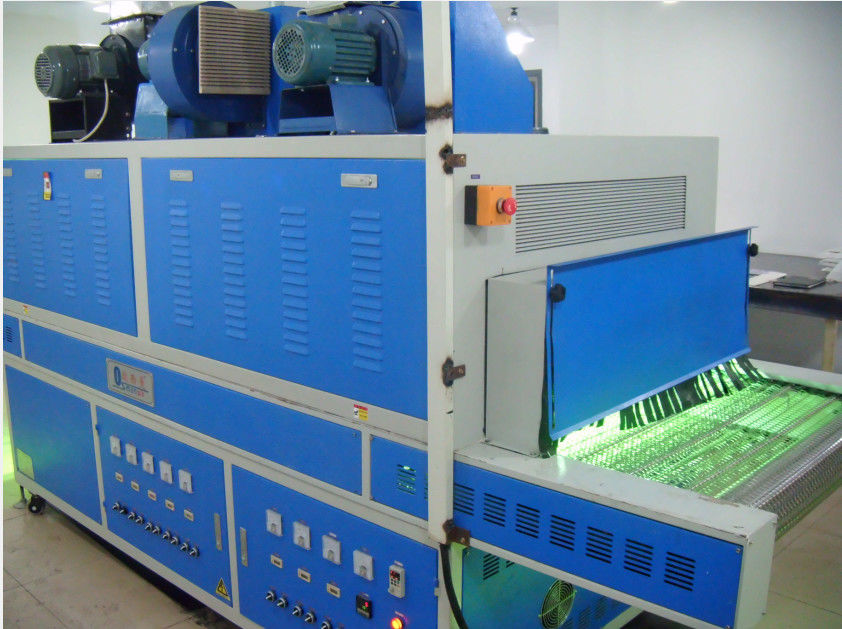 AC220V 50HZ Power Supply UV Curing Machine per 300mm*400mm Area con lampada da 365nm