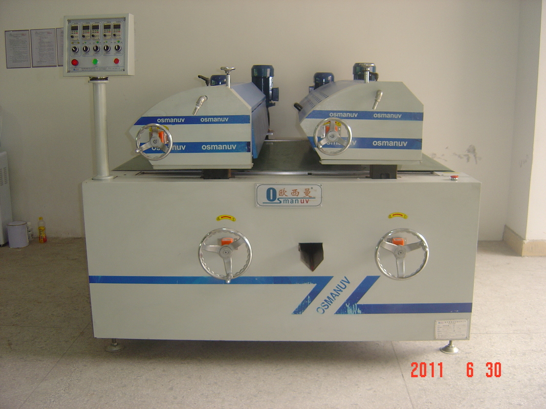 Fornitura di alimentazione 220V/50Hz e larghezza massima del rivestimento 1000 mm