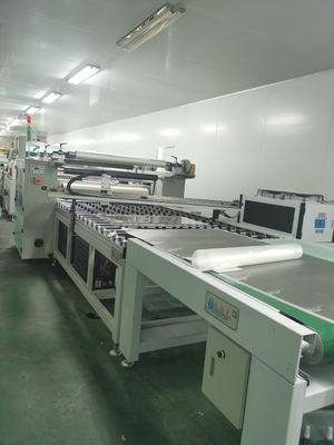 1-20m/min Velocità di trasmissione Macchina di laminazione di pellicole 500mm Lunghezza 0-1320mm Larghezza di lavoro Per cartone di fogli di plastica acrilica