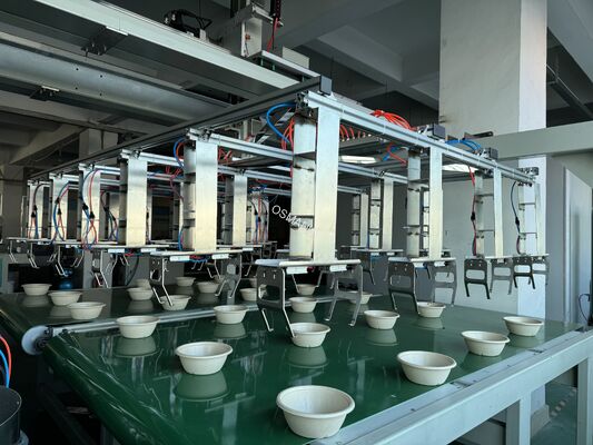 Linea di produzione di rivestimenti a spina ad alta efficienza per la stampatura della pasta di carta con configurazione di stazione personalizzabile e sistema di asciugatura integrato