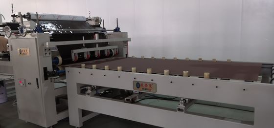 Macchina per la laminazione di pellicole da 2 m, Macchina per la laminazione di fogli di schiuma di PE bianco per vetro, fogli d'acciaio, acrilico
